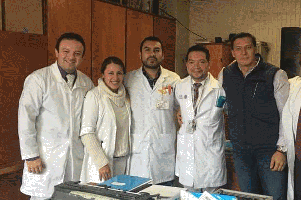 drjulioperezalavez-espqcialistaencaderayacetabulo12